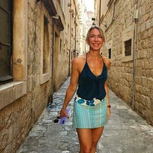 Meet your Posher, Nadia